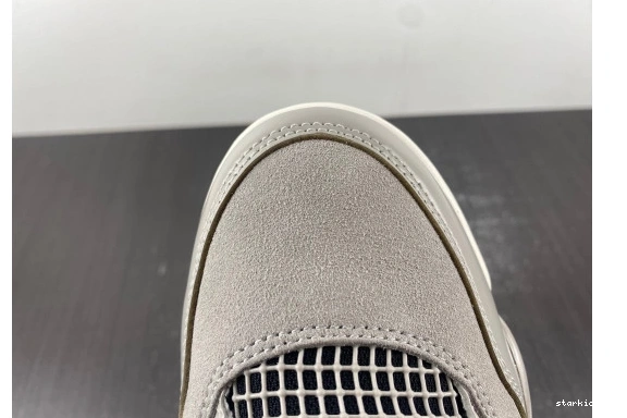 AQ9129-001 Frozen 4 Retro Jordan  AQ9129-001  Moments 0713